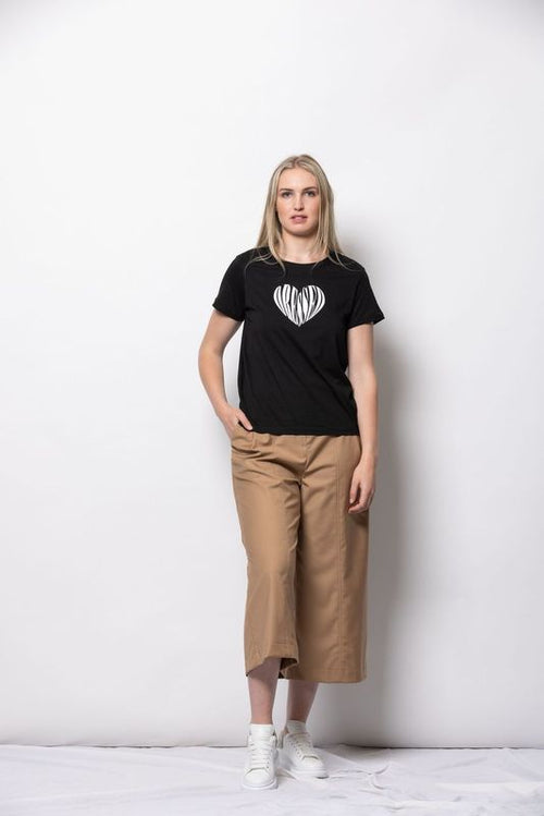 Dressed - HEART Black T-Shirt